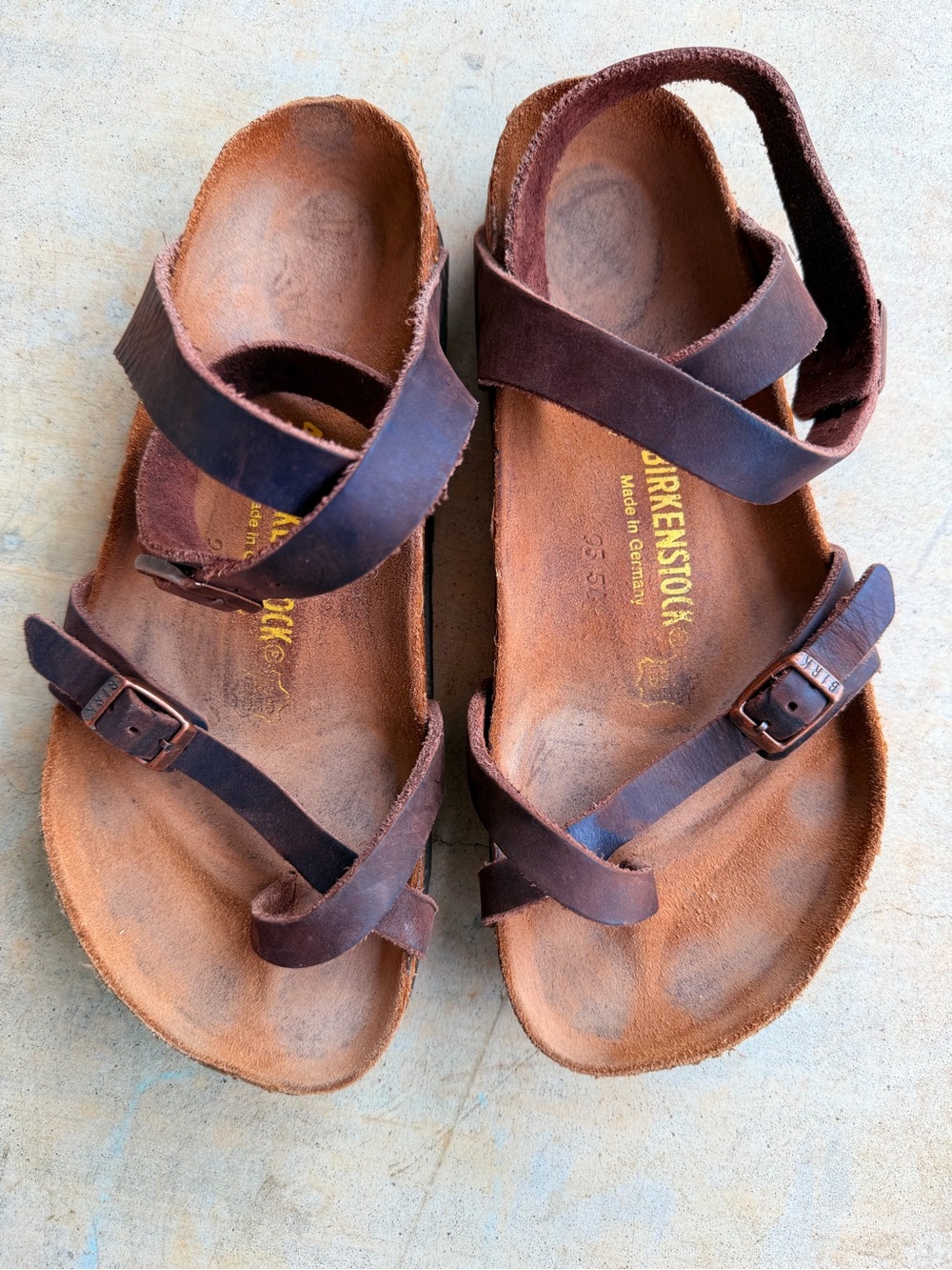 Birkenstock Yara Genuine Leather 40